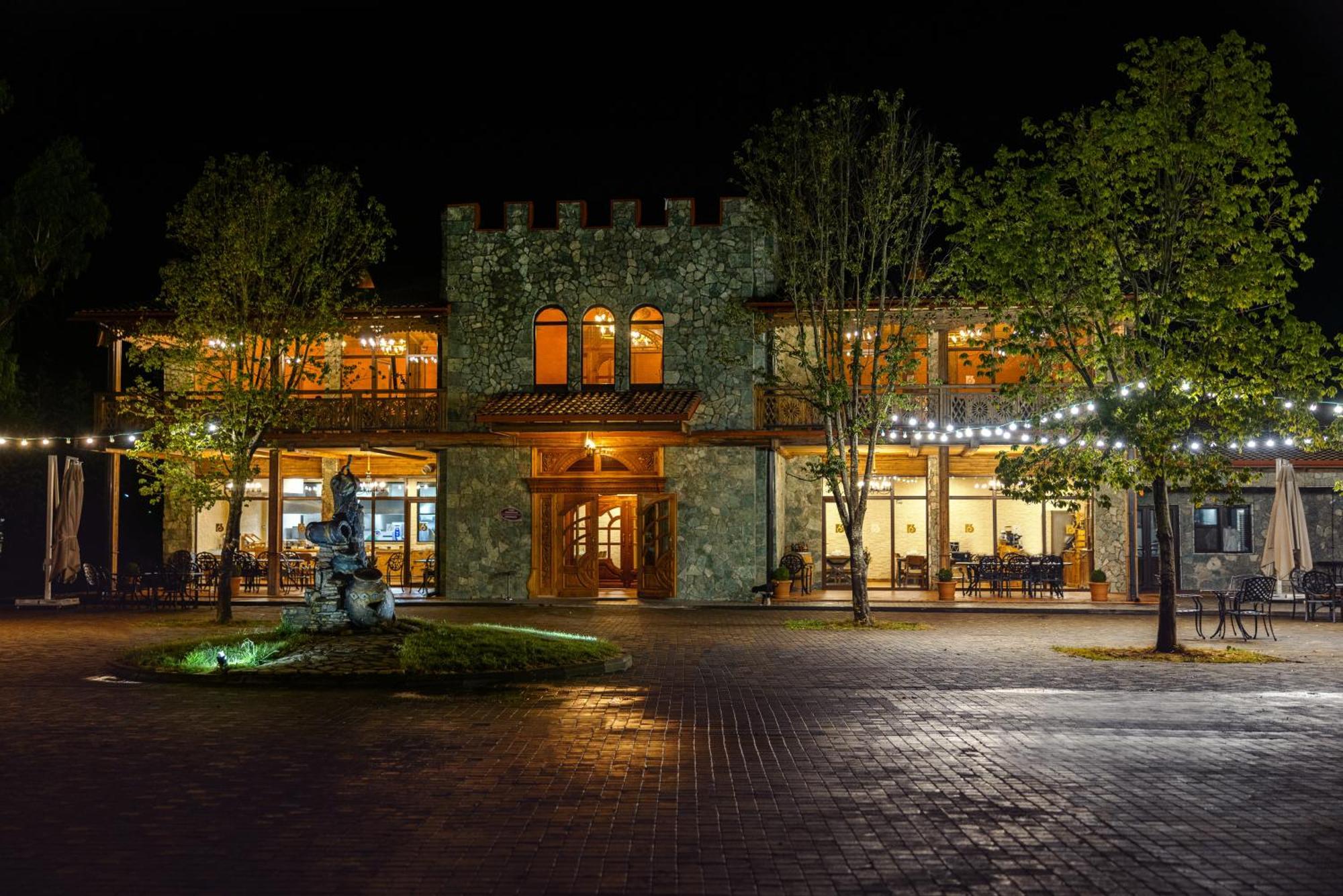 Hotel Chateau Kvirike Boboqvati Экстерьер фото