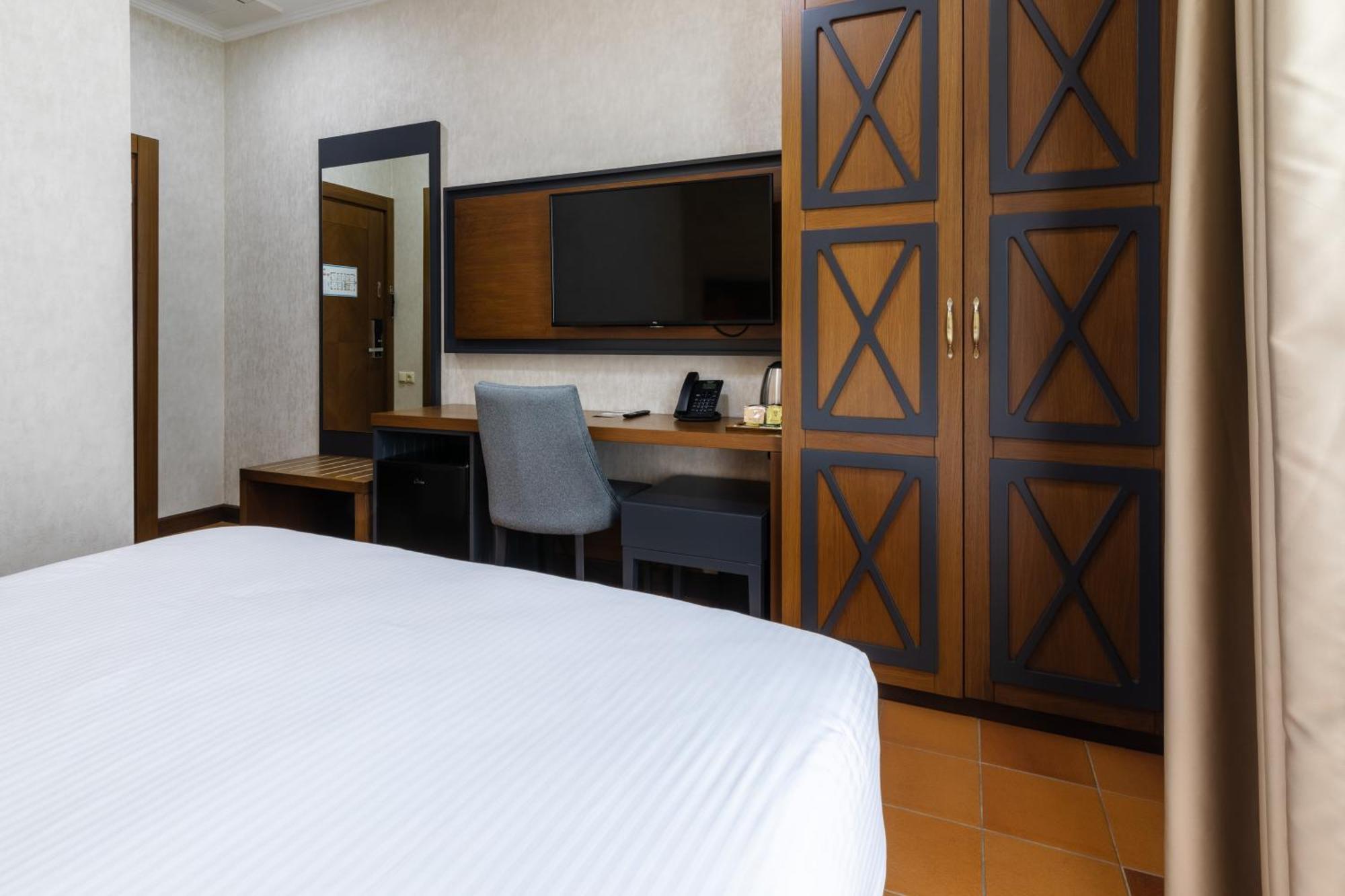 Hotel Chateau Kvirike Boboqvati Экстерьер фото